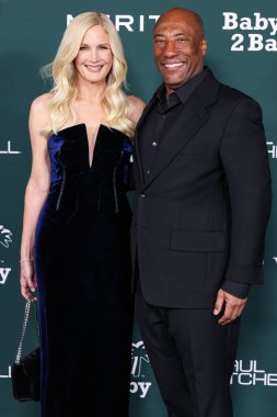 Jennifer Lucas ve Byron Allen, Paul Mitchell tarafından sunulan 2024 Bebek Galası 'na 9 Kasım 2024' te Batı Hollywood, Los Angeles, Kaliforniya, ABD 'de gerçekleştirilen Pasifik Tasarım Merkezi' nde vardılar.. 