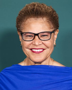Belediye Başkanı Karen Bass, Paul Mitchell tarafından sunulan 2024 Bebek Galası 'na 9 Kasım 2024' te Batı Hollywood, Los Angeles, Kaliforniya, ABD 'de gerçekleştirilen Pasifik Tasarım Merkezi' nde geliyor.. 
