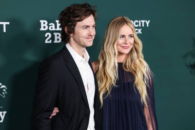 Tyson Mason ve Justine Lupe, Paul Mitchell 'in 9 Kasım 2024' te Batı Hollywood, Los Angeles, Kaliforniya, ABD 'deki Pasifik Tasarım Merkezi' nde düzenlediği 2024 Bebek Galası 'na geldiler.. 