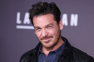 Bart Johnson, Paramount + 's Original Series' Landman 'ın Los Angeles Premiere of Paramount Pictures Studios' taki Paramount Tiyatrosu 'na 12 Kasım 2024' te geldi..