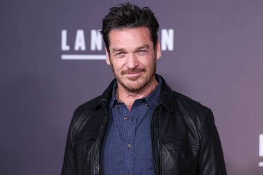 Bart Johnson, Paramount + 's Original Series' Landman 'ın Los Angeles Premiere of Paramount Pictures Studios' taki Paramount Tiyatrosu 'na 12 Kasım 2024' te geldi..