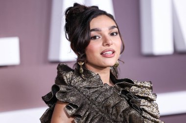 Paulina Chavez 12 Kasım 2024 'te Hollywood, Los Angeles, Kaliforniya, ABD' de Paramount Pictures Studios 'taki Paramount Theatre' da düzenlenen Los Angeles Premiere Of Paramount + 's Original Series Landman' ın 1. sezonuna geliyor..