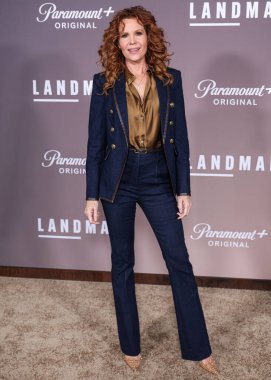 Robyn Lively 12 Kasım 2024 'te Hollywood, Los Angeles, Kaliforniya, ABD' de Paramount Pictures Studios 'taki Paramount Theatre' da düzenlenen Los Angeles Premiere Of Paramount + 's Original Series Landman' ın 1. sezonuna geliyor..