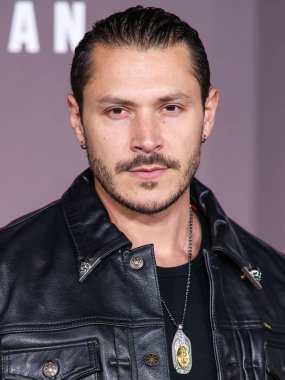 Alex Meraz, Paramount + 's Original Series' Landman 'ın Los Angeles Premiere of Paramount Pictures Studios' daki Paramount Tiyatrosu 'na 12 Kasım 2024' te geldi..