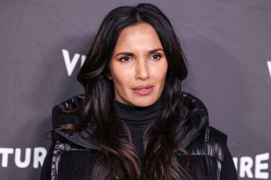 Padma Lakshmi, Los Angeles 'ta düzenlenen 2024 Akbaba Festivali' ne 17 Kasım 2024 'te Hollywood, Los Angeles, Kaliforniya, ABD' de katıldı..