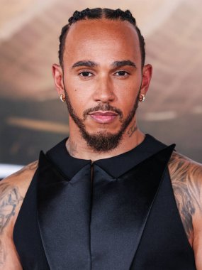 Lewis Hamilton, 18 Kasım 2024 'te Hollywood, Los Angeles, Kaliforniya, ABD' deki TCL Çin Tiyatrosu IMAX 'te düzenlenen Paramount Pictures' Gladyatör II 'nin Los Angeles galasına geldi..