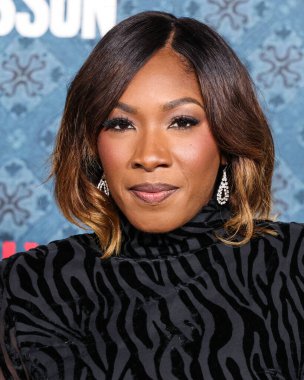 Dacia James Lewis, Netflix 'in 