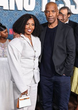 Pauletta Washington ve kocası Denzel Washington, 19 Kasım 2024 'te Hollywood, Los Angeles, Kaliforniya, ABD' de düzenlenen Netflix 'in 