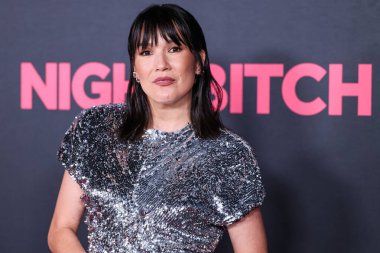 Zoe Chao, 20 Kasım 2024 'te Hollywood, Los Angeles, Kaliforniya, ABD' deki Sinema Sanatları Akademisi - Linwood Dunn Tiyatrosu 'nda düzenlenen Searchlight Pictures' Nightbitch 'in Los Angeles galasına geldi..