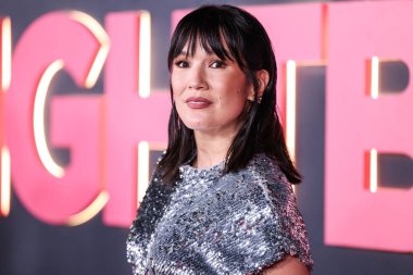 Zoe Chao, 20 Kasım 2024 'te Hollywood, Los Angeles, Kaliforniya, ABD' deki Sinema Sanatları Akademisi - Linwood Dunn Tiyatrosu 'nda düzenlenen Searchlight Pictures' Nightbitch 'in Los Angeles galasına geldi..