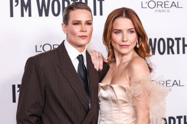 Ashlyn Harris ve kız arkadaşı Sophia Bush, 21 Kasım 2024 'te Hollywood Hollywood, Los Angeles, Kaliforniya, ABD' de düzenlenen 19. yıllık L 'Oreal Paris Kadınlar Kutlaması 2024' e geldiler..
