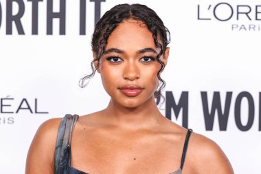 Chandler Kinney, 21 Kasım 2024 'te Hollywood NeueHouse' da düzenlenen 19. yıllık L 'Oreal Paris Kadınlar Kutlaması' na geldi.. 