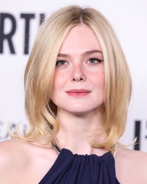 Elle Fanning, 21 Kasım 2024 'te Hollywood NeueHouse' da düzenlenen 19. yıllık L 'Oreal Paris Kadınlar Kutlaması' na geldi.. 