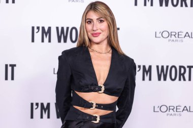 Emma Slater, 21 Kasım 2024 'te Hollywood NeueHouse' da düzenlenen 19. yıllık L 'Oreal Paris Kadınlar Kutlaması' na geldi.. 