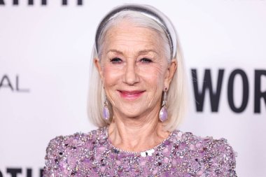 Helen Mirren, 21 Kasım 2024 'te Hollywood NeueHouse' da düzenlenen 19. yıllık L 'Oreal Paris Kadınlar Kutlaması' na geldi.. 