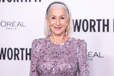 Helen Mirren, 21 Kasım 2024 'te Hollywood NeueHouse' da düzenlenen 19. yıllık L 'Oreal Paris Kadınlar Kutlaması' na geldi.. 