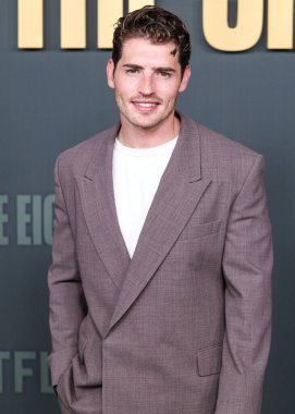 Gregg Sulkin, Netflix 'in 