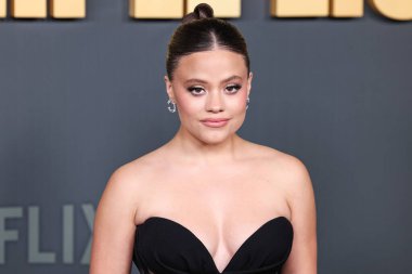 Sarah Jeffery, Netflix 'in 