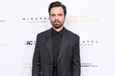 Sebastian Stan, 6 Aralık 2024 'te Beverly Hilton Oteli' nde düzenlenen Jessica Chastain onuruna düzenlenen 38. Geleneksel Amerikan Sinemacılık Ödülleri 'ne geliyor.. 