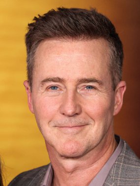 Edward Norton, 10 Aralık 2024 'te Hollywood, Los Angeles, Kaliforniya, ABD' deki Dolby Tiyatrosu 'nda düzenlenen Searchlight Pictures' ın 