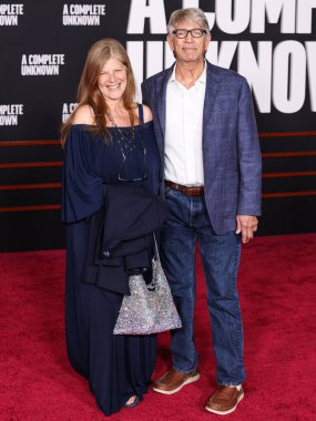 Eliza Roberts ve Eric Roberts, 10 Aralık 2024 'te Hollywood, Los Angeles, Kaliforniya, ABD' de düzenlenen 