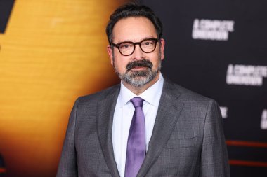 James Mangold, 10 Aralık 2024 'te Hollywood, Los Angeles, Kaliforniya, ABD' deki Dolby Tiyatrosu 'nda düzenlenen Searchlight Pictures' ın 