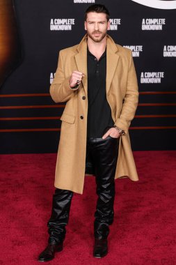 Jesse Kove, 10 Aralık 2024 'te Hollywood, Los Angeles, Kaliforniya, ABD' deki Dolby Tiyatrosu 'nda düzenlenen Searchlight Pictures' ın 