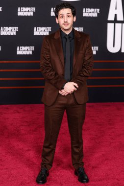 Nick Pupo, 10 Aralık 2024 'te Hollywood, Los Angeles, Kaliforniya, ABD' deki Dolby Tiyatrosu 'nda düzenlenen Searchlight Pictures' ın 