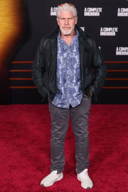 Ron Perlman, Los Angeles Searchlight Pictures 'ın 