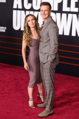 Shauna Robertson ve kocası Edward Norton, 10 Aralık 2024 'te Hollywood, Los Angeles, Kaliforniya, ABD' deki Dolby Tiyatrosu 'nda düzenlenen Searchlight Pictures' A Complete Unknown 'filminin Los Angeles galasına geldiler..