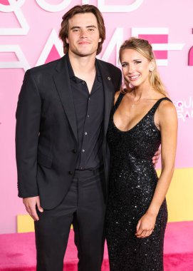 Cameron Dicker ve Annir Buerk Los Angeles Premiere And Fan Organent for Netflix 'in' Squid Game '2. sezonu için 12 Aralık 2024' te Los Angeles City College, Los Angeles, Kaliforniya, ABD. 