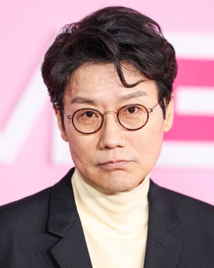 Hwang Dong-hyuk, Netflix 'in 12 Aralık 2024' te Los Angeles City College, Kaliforniya, ABD 'de gerçekleştirdiği' Kalamar Oyunu 'için Los Angeles Premiere And Fan Organent' e geliyor..