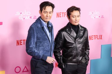 Lee Jung-jae ve Lee Byung-hun, Netflix 'in' Squid Game 'sezonu için Los Angeles City College' de 12 Aralık 2024 'te Los Angeles, Kaliforniya, ABD' de düzenlenen Los Angeles Premiere And Fan Organent 'e geldiler.. 