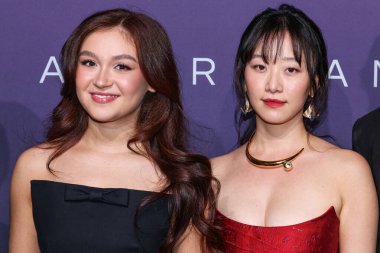 Anna Cathcart ve Gia Kim, 14 Aralık 2024 'te Beverly Hilton Oteli' nde düzenlenen 22. Unutulmaz Asya Amerikan Ödülleri 'ne geldiler.. 