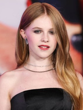 Alyla Browne, 16 Aralık 2024 'te Hollywood, Los Angeles, Kaliforniya, ABD' deki TCL Çin Tiyatrosu IMAX 'te düzenlenen Paramount Pictures' ın Sonic The Hedgehog 3 'ün Los Angeles galasına geldi..