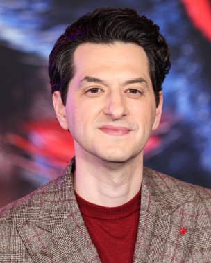 Ben Schwartz, 16 Aralık 2024 'te Hollywood, Los Angeles, Kaliforniya, ABD' deki TCL Çin Tiyatrosu IMAX 'te düzenlenen Paramount Pictures' ın Sonic The Hedgehog 3 'ün Los Angeles galasına geldi.. 