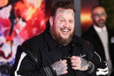 Jelly Roll (Jason Bradley DeFord) 16 Aralık 2024 'te Hollywood, Los Angeles, Kaliforniya, ABD' de bulunan TCL Çin Tiyatrosu IMAX 'te düzenlenen Paramount Pictures' ın Sonic The Hedgehog 3 'üne ulaşır.. 