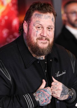 Jelly Roll (Jason Bradley DeFord) 16 Aralık 2024 'te Hollywood, Los Angeles, Kaliforniya, ABD' de bulunan TCL Çin Tiyatrosu IMAX 'te düzenlenen Paramount Pictures' ın Sonic The Hedgehog 3 'üne ulaşır.. 