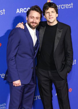 Kieran Culkin ve Jesse Eisenberg, 3 Ocak 2025 'te Palm Springs Kongre Merkezi' nde düzenlenen 36. Palm Springs Uluslararası Film Festivali Ödülleri 'ne geldiler..