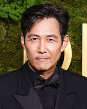 Gucci giyen Lee Jung-jae, 5 Ocak 2025 'te Beverly Hilton Oteli' nde düzenlenen 82.. 