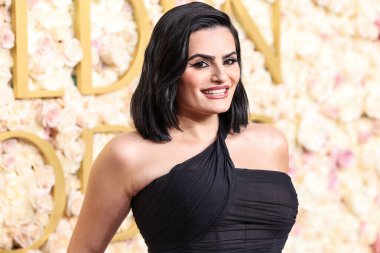 Nava Mau, 5 Ocak 2025 'te Beverly Hilton Hotel' de düzenlenen 82. Altın Küre Ödülleri 'ne geliyor..