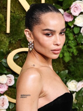 Saint Laurent giyimli Zoe Kravitz, 5 Ocak 2025 'te Beverly Hilton Oteli' nde düzenlenen 82..