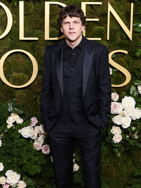 Jesse Eisenberg arrives at the 82nd Annual Golden Globe Awards held at The Beverly Hilton Hotel on January 5, 2025 in Beverly Hills, Los Angeles, California, United States. 