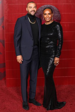 Jesse Williams ve kız arkadaşı Ciarra Pardo, 1 Şubat 2025 'te Hollywood, Los Angeles, Kaliforniya, ABD' deki Paramount Pictures Stüdyoları 'nda düzenlenen 4.. 