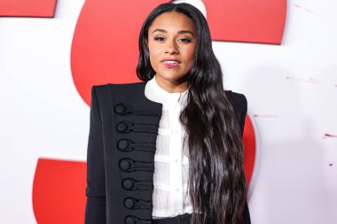 Ariana DeBose, Los Angeles Universal Pictures 'Love Hurts' ın galası için 3 Şubat 2025 'te Hollywood, Los Angeles, Kaliforniya, ABD' deki TCL Çin Tiyatrosu IMAX 'e geldi..                 
