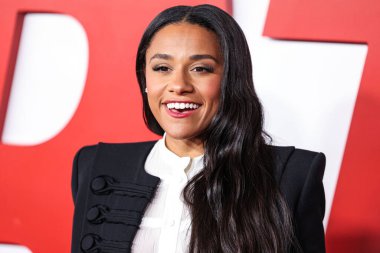 Ariana DeBose, Los Angeles Universal Pictures 'Love Hurts' ın galası için 3 Şubat 2025 'te Hollywood, Los Angeles, Kaliforniya, ABD' deki TCL Çin Tiyatrosu IMAX 'e geldi..                 