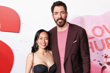 Linda Phan and Drew Scott arrive at the Los Angeles Premiere Of Universal Pictures' 'Love Hurts' held at the TCL Chinese Theatre IMAX on February 3, 2025 in Hollywood, Los Angeles, California, United States.  clipart