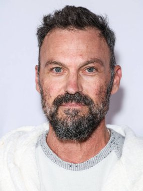 Brian Austin Green Los Angeles Magazine Sunar: 5 Şubat 2025 'te Abbey Food and Bar' da düzenlenen Los Angeles İtfaiye Teşkilatı yararına 'Hollywood Virgin' için Kitap Başlatma Partisi