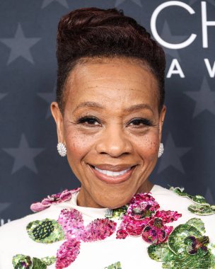 Oscar de la Renta 'yı giyen Marianne Jean-Baptiste, 7 Şubat 2025' te Santa Monica, Los Angeles, Kaliforniya, ABD 'de düzenlenen The Barker Hangar' da düzenlenen 30..