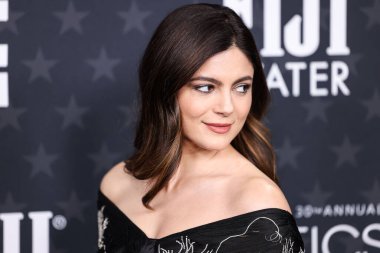 Monica Barbaro 'nun Prada elbisesi ve Bulgari mücevherleri, 7 Şubat 2025' te Santa Monica, Los Angeles, Kaliforniya, ABD 'de düzenlenen Barker Hangarı' nda düzenlenen 30. Yıllık Eleştirmenler Seçimi Ödülleri 'ne geldi.. 